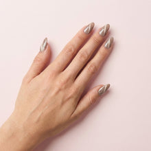 Load image into Gallery viewer, N 3112 – Mystic Fig Gel Polish – 15 ml | TPO & HEMA Free Long-Lasting, High-Glossy Magnetic Cat-Eye Mauve Purple Gel Polish