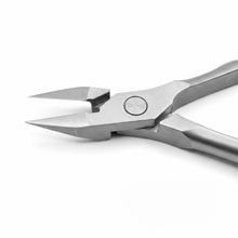 تحميل الصورة إلى عارض المعرض، Pro Cuti Snap – Precision Cuticle & Nail Nipper
