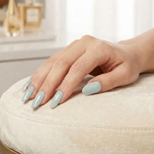 تحميل الصورة إلى عارض المعرض، طلاء أساس مطاطي Sage Serenity بحجم 15 مل