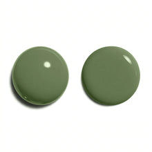 تحميل الصورة إلى عارض المعرض، P2697 – Hunter Green Duo Pack – TPO &amp; HEMA Free Gel Polish &amp; Nail Lacquer (15ml each) | Long-Lasting, High-Gloss Nail Polish Set