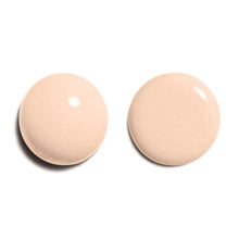 تحميل الصورة إلى عارض المعرض، P2926 – Cream Peach Duo Pack – TPO &amp; HEMA Free Gel Polish &amp; Nail Lacquer (15ml each) | Long-Lasting, High-Gloss Nail Polish Set