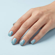 Load image into Gallery viewer, Nano® Glacier Cat Gleam Pressed on Nails - 24pcs with Glue | Instant Gel-Like Shine, Icy Blue Chrome Fake Nails Set