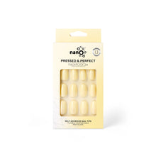 تحميل الصورة إلى عارض المعرض، Nano® Ivory Glow Pressed on Nails - 24pcs Self-Adhesive | Soft Cream Finish, Glossy Nude Fake Nails Set
